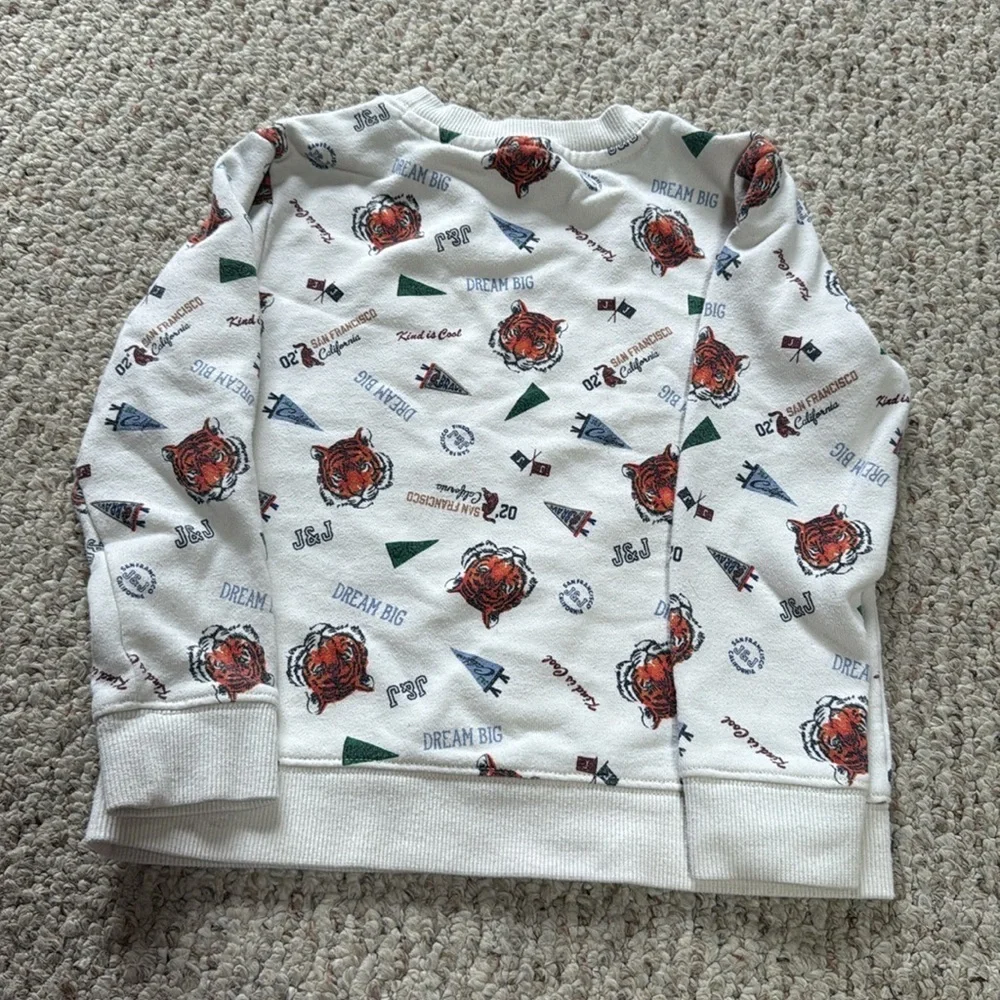 Janie and Jack Cream Crewneck Sweater size 5